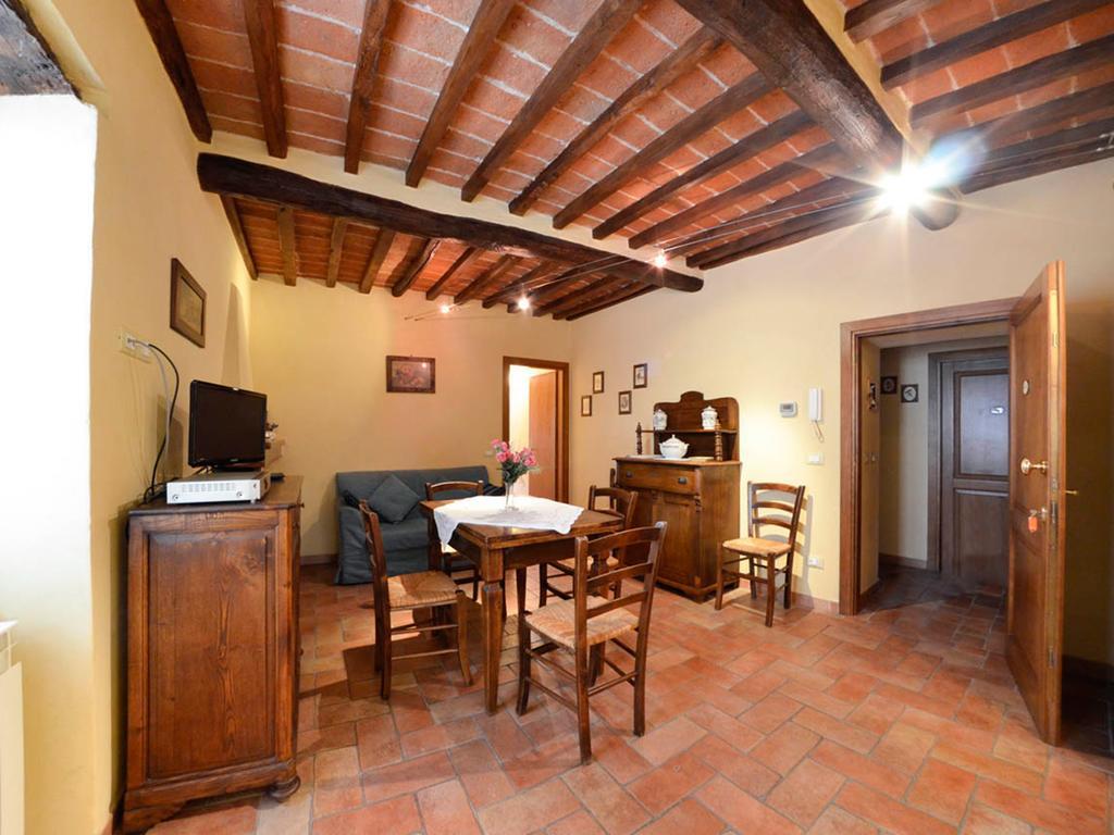 Casa Ambra Aparthotel Cortona Ruang foto
