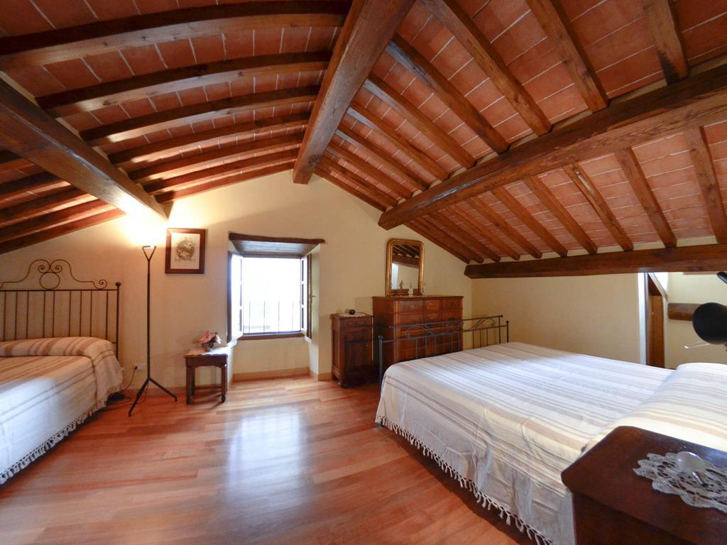 Casa Ambra Aparthotel Cortona Ruang foto