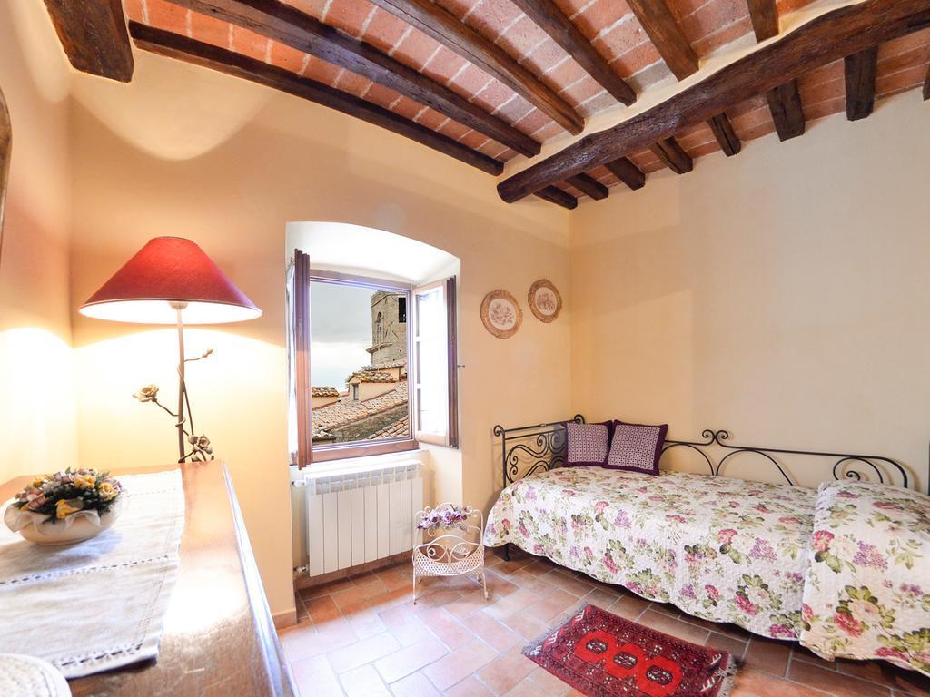 Casa Ambra Aparthotel Cortona Ruang foto