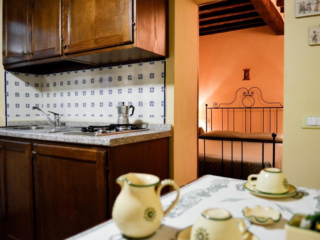 Casa Ambra Aparthotel Cortona Ruang foto