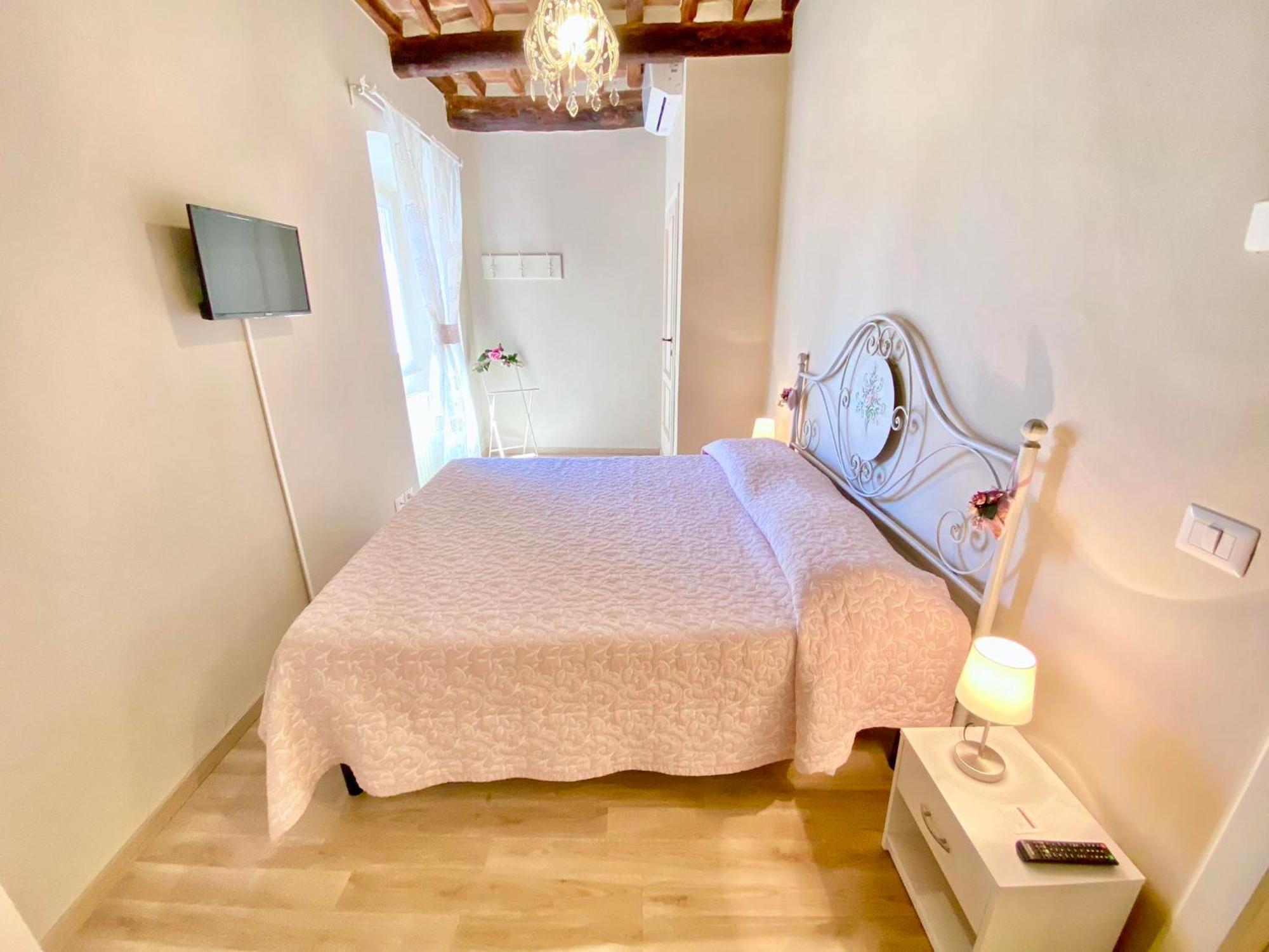 Casa Ambra Aparthotel Cortona Bagian luar foto