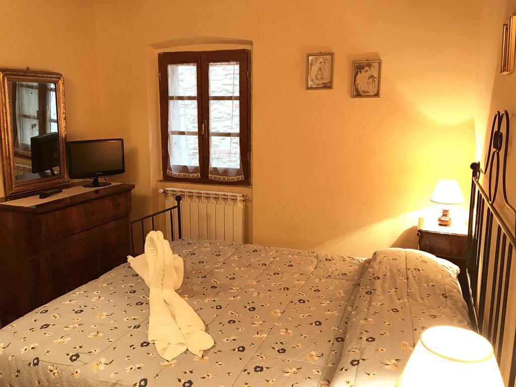 Casa Ambra Aparthotel Cortona Bagian luar foto